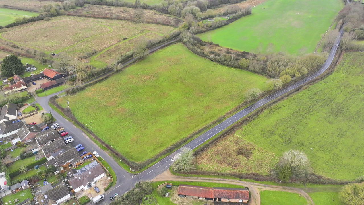 Land for sale in Mole Hill Green, Dunmow 7