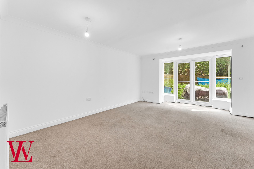 1 bed to rent in Cavell Court, Bishop's Stortford  - Property Image 1