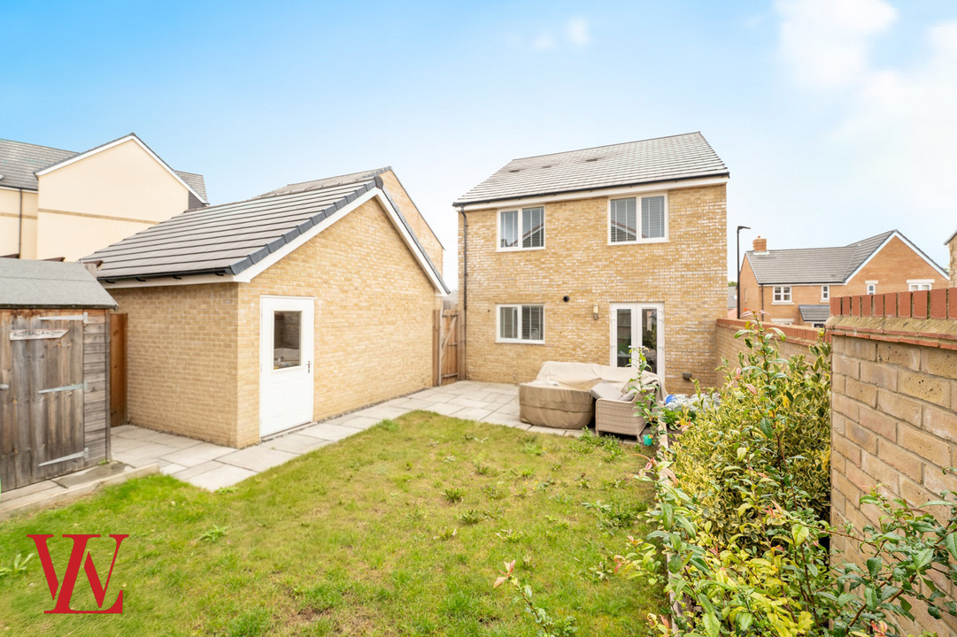4 bed detached house for sale in Thorpe Road, Bishop's Stortford  - Property Image 22