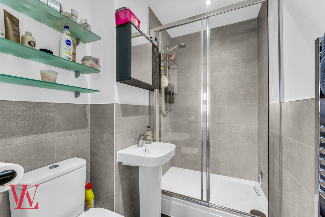 4 bed detached house for sale in Thorpe Road, Bishop's Stortford  - Property Image 15