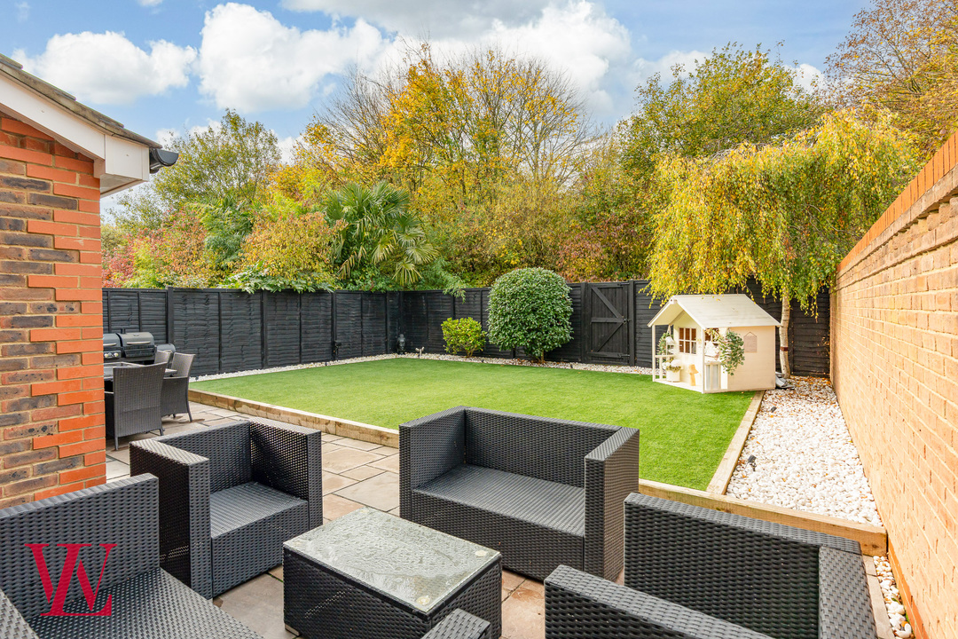 4 bed detached house for sale in Blacksmith Close, Bishop's Stortford, Hertfordshire 28