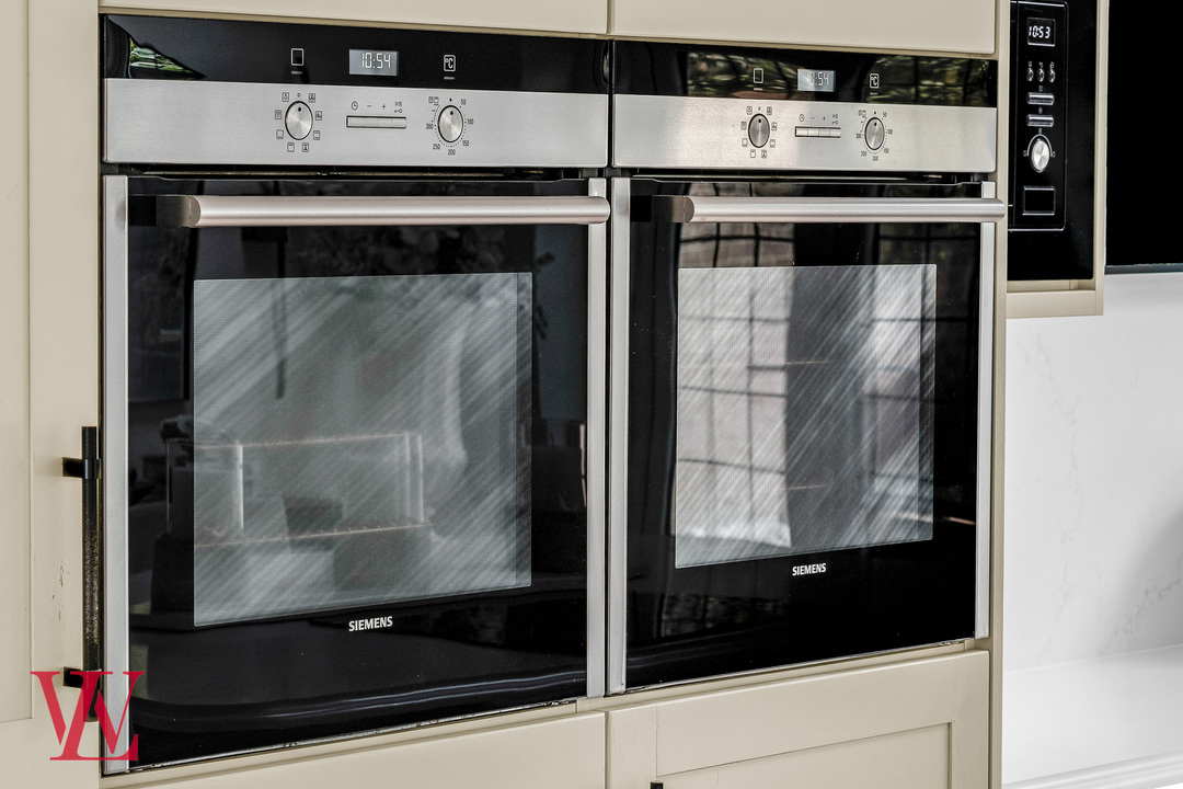 4 bed detached house for sale in Blacksmith Close, Bishop's Stortford, Hertfordshire  - Property Image 10