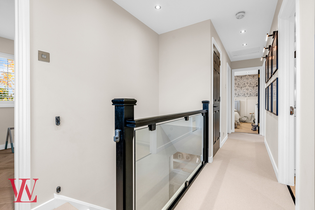 4 bed detached house for sale in Blacksmith Close, Bishop's Stortford, Hertfordshire  - Property Image 18