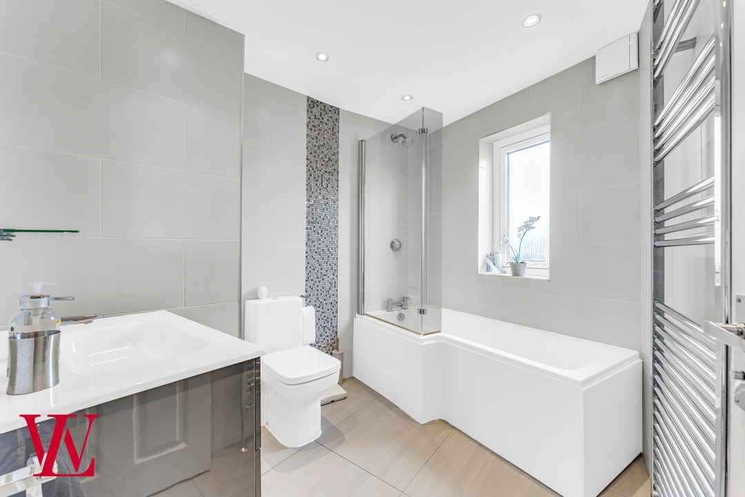 3 bed terraced house for sale in King Street Mews, Basbow Lane, Bishop's Stortford, Hertfordshire 21