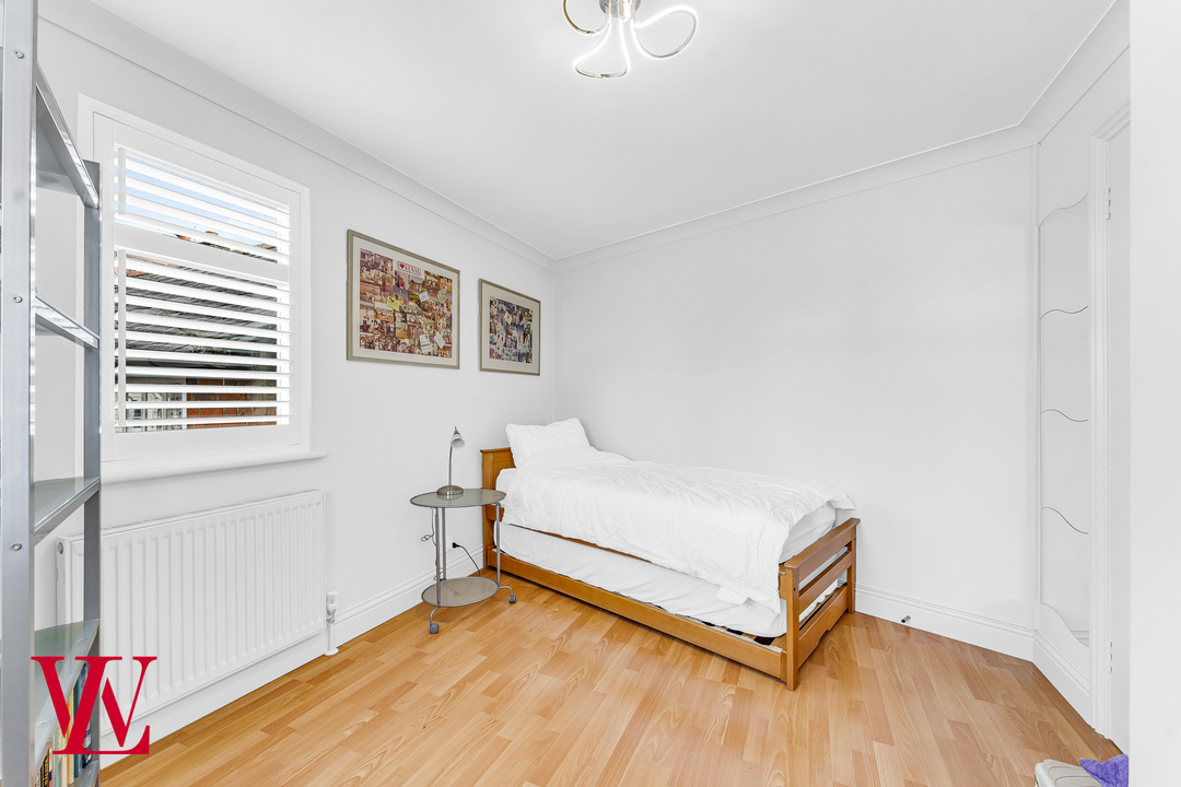 3 bed terraced house for sale in King Street Mews, Basbow Lane, Bishop's Stortford, Hertfordshire 19