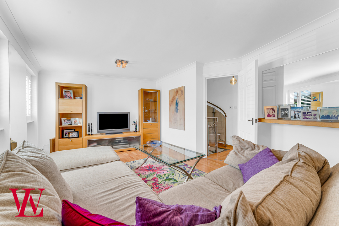 3 bed terraced house for sale in King Street Mews, Basbow Lane, Bishop's Stortford, Hertfordshire 1