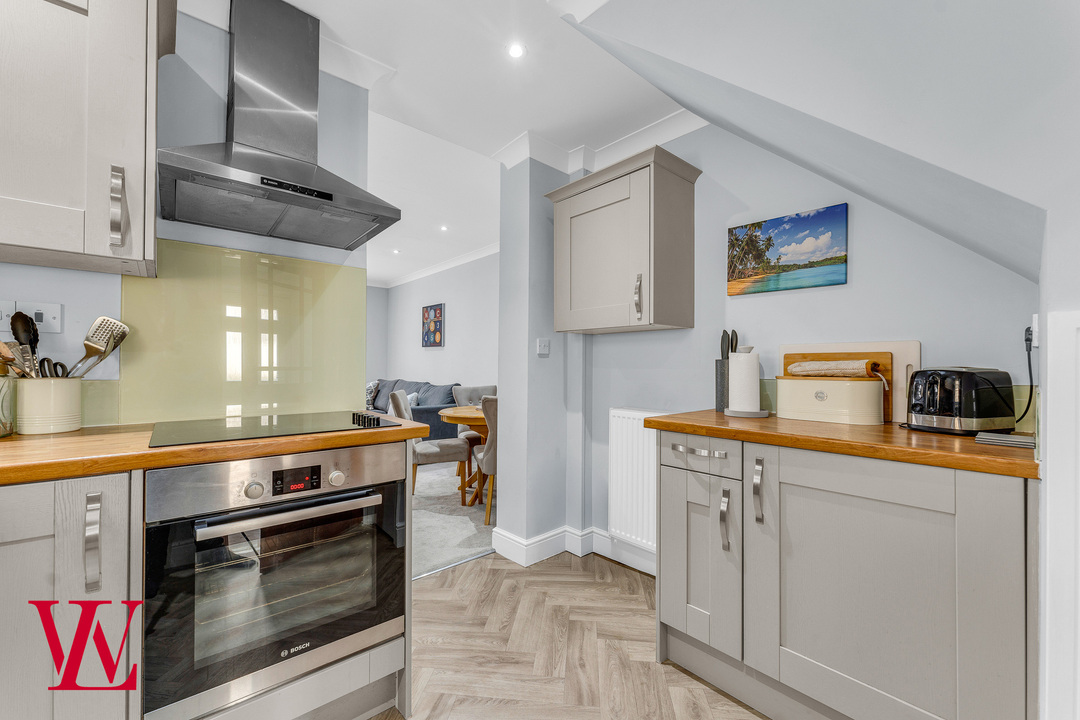 3 bed end of terrace house for sale in Hockerill Court, Bishop's Stortford, Hertfordshire 4