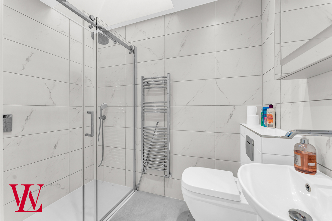 3 bed end of terrace house for sale in Hockerill Court, Bishop's Stortford, Hertfordshire 11