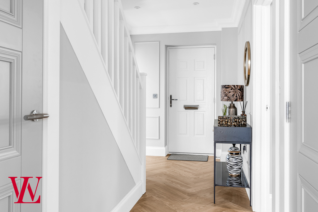 3 bed detached house for sale in Sabre Close, Felsted  - Property Image 13