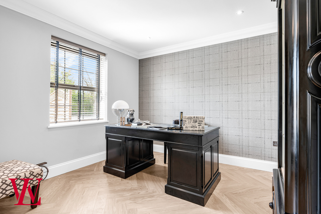 3 bed detached house for sale in Sabre Close, Felsted  - Property Image 15