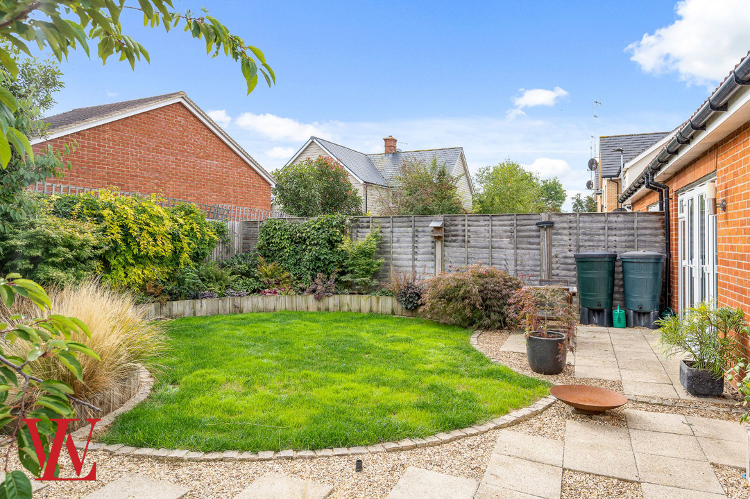 2 bed bungalow for sale in Godfrey Crescent, Bishop's Stortford  - Property Image 13