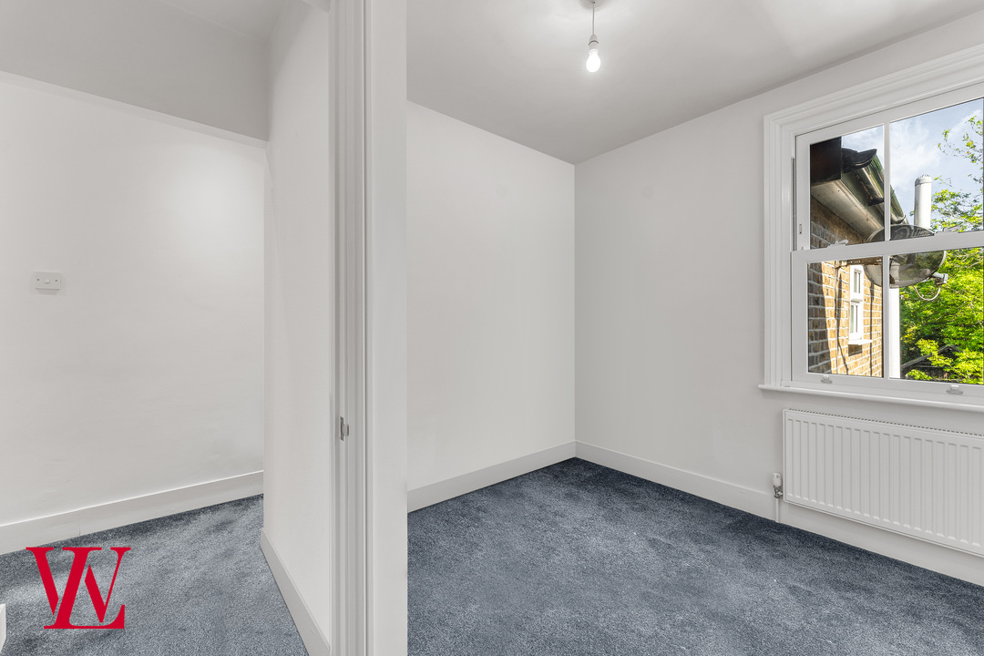 2 bed terraced house for sale in Elm Grove, Bishop's Stortford  - Property Image 11