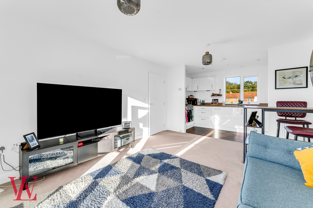 2 bed apartment to rent in Newland Avenue, Bishop's Stortford, Hertfordshire  - Property Image 3