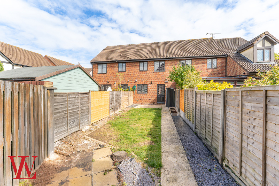 2 bed terraced house for sale in Crozier Avenue, Bishop's Stortford, Hertfordshire 11