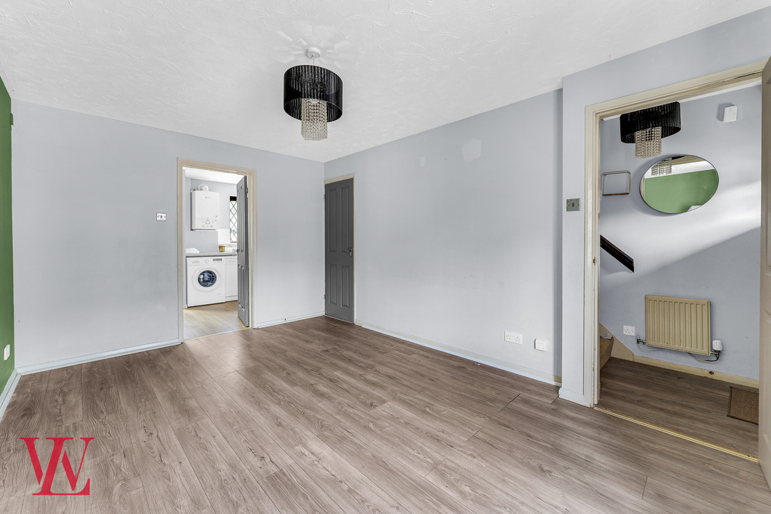 2 bed terraced house for sale in Crozier Avenue, Bishop's Stortford, Hertfordshire 1