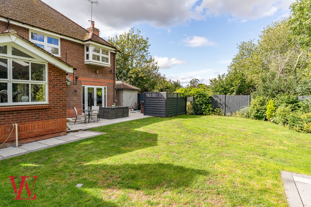 5 bed detached house for sale in Beldams Gate, Bishop's Stortford, Hertfordshire  - Property Image 42