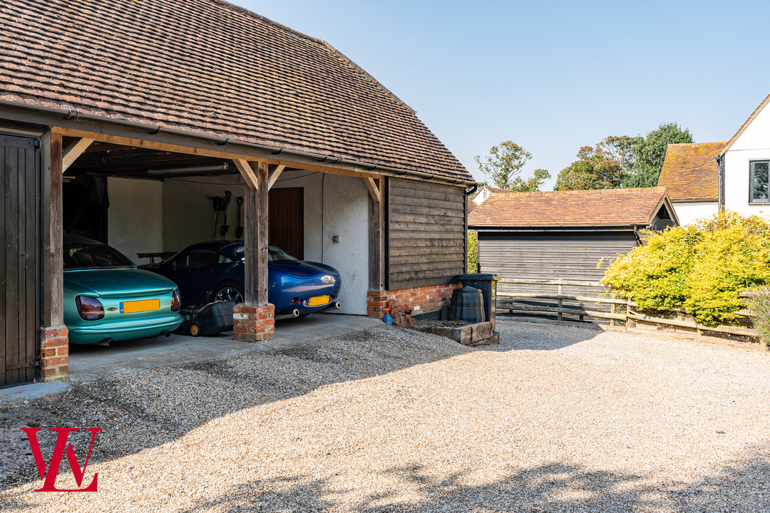 3 bed barn conversion for sale in Stortford Road, Dunmow  - Property Image 36