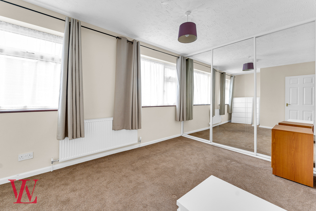 3 bed semi-detached house for sale in Nursery Road, Bishop's Stortford, Hertfordshire  - Property Image 11
