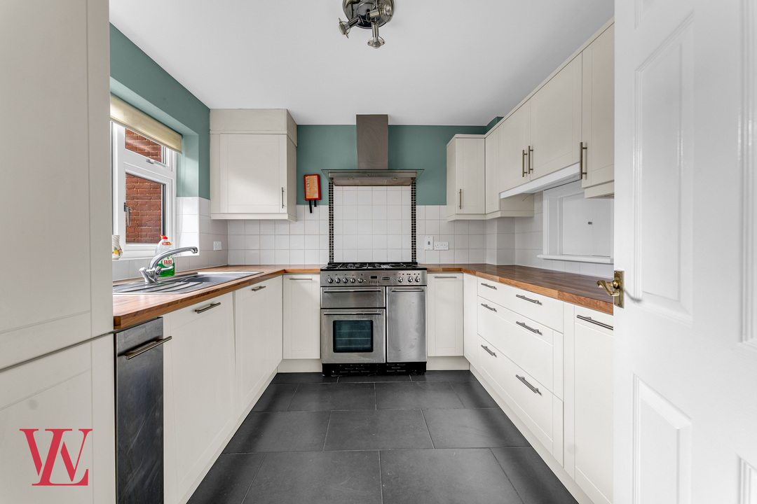 3 bed semi-detached house for sale in Nursery Road, Bishop's Stortford, Hertfordshire 3