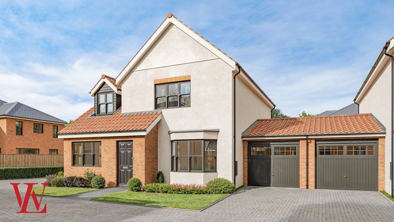 3 bed detached house for sale in Sabre Close, Felsted - Property Image 1