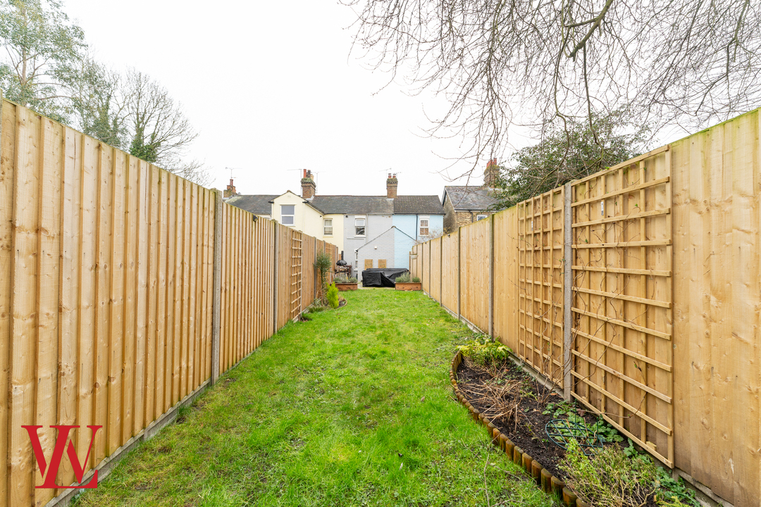 2 bed terraced house for sale in East Road, Bishop's Stortford  - Property Image 14