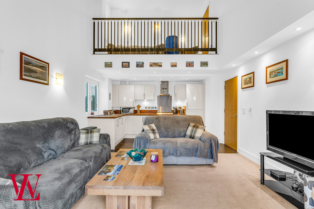 3 bed apartment for sale in Tanners Wharf, Bishop's Stortford  - Property Image 1