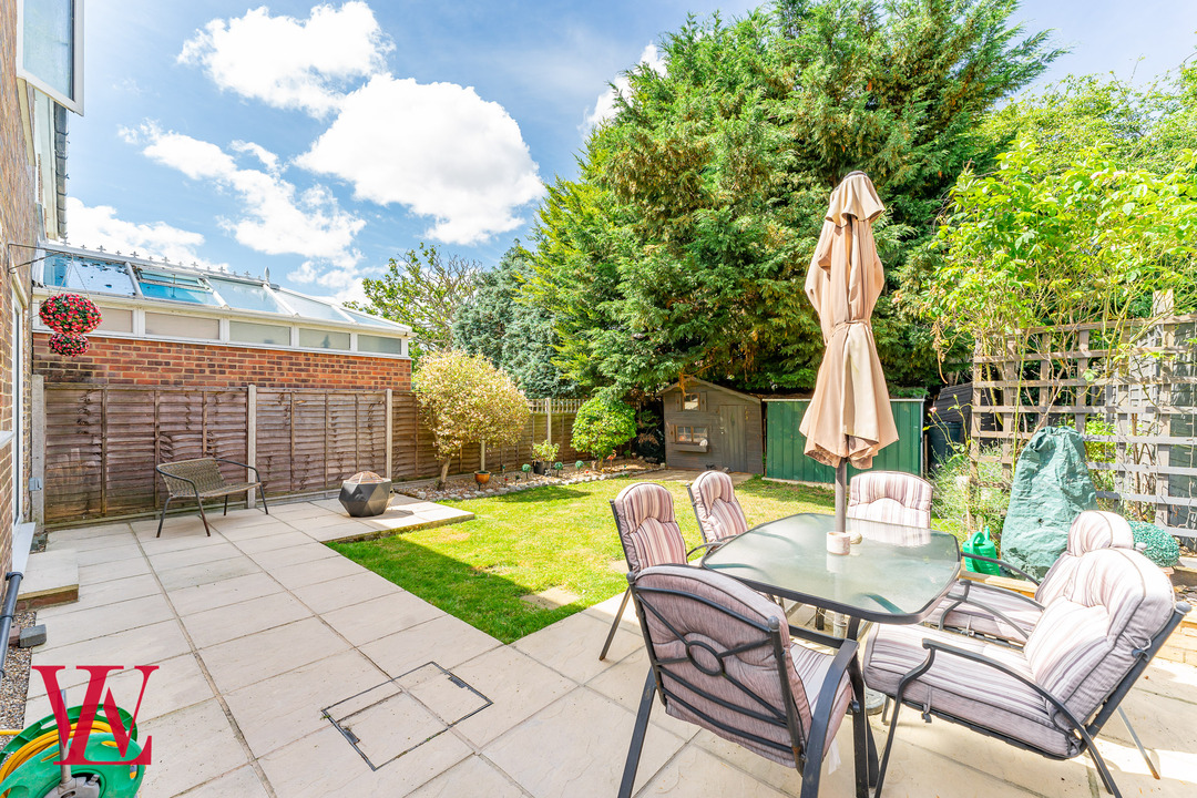 3 bed semi-detached house for sale in Elm Close, Elsenham, Bishop's Stortford, Hertfordshire 1