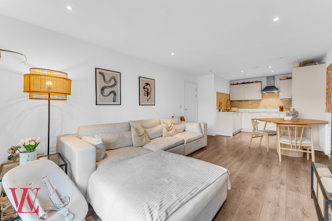 2 bed apartment for sale in River View, Bishop's Stortford, Hertfordshire  - Property Image 7