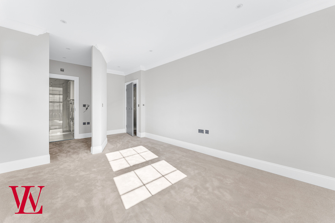 3 bed detached house for sale in Sabre Close, Felsted  - Property Image 12
