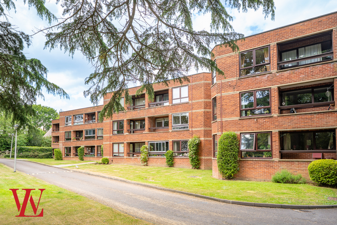 2 bed apartment to rent in Springfield Court, Bishop's Stortford, CM23