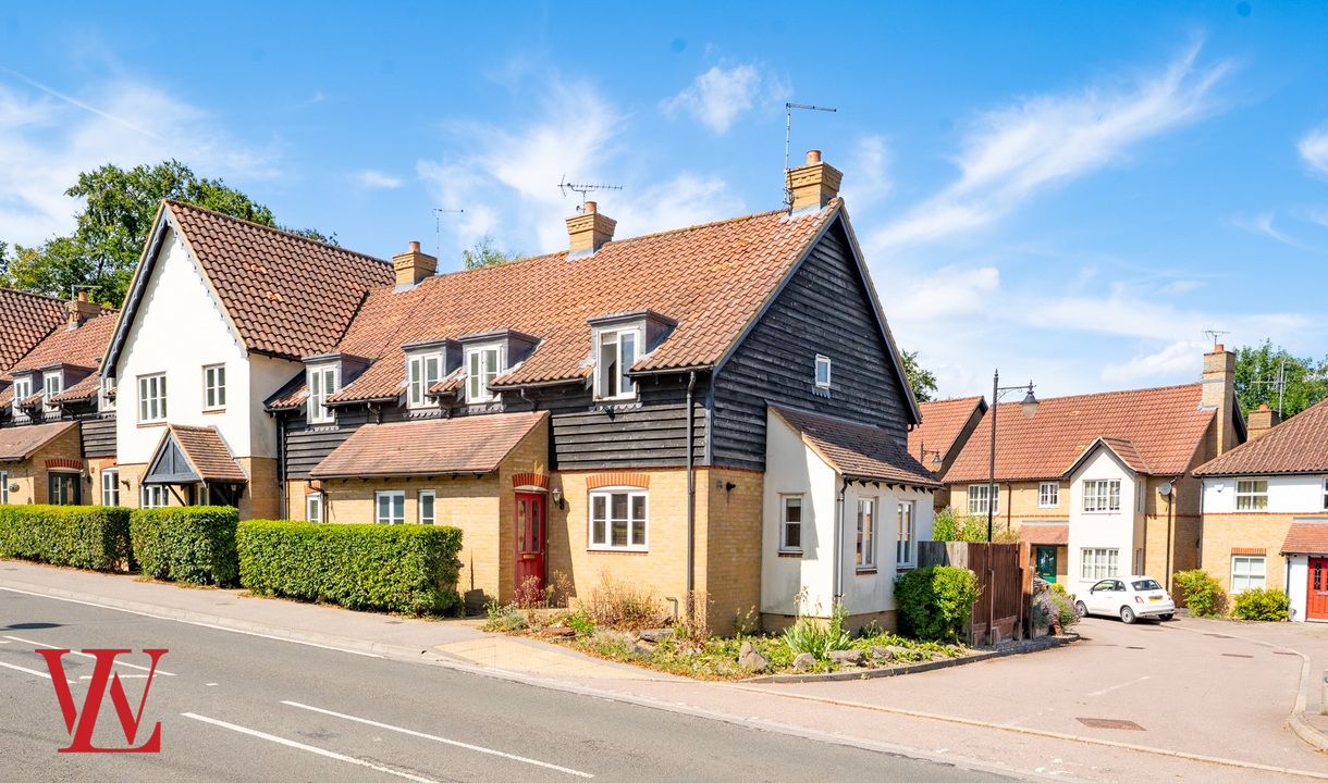 End of terrace house for sale in Cambridge Road, Ware, SG12