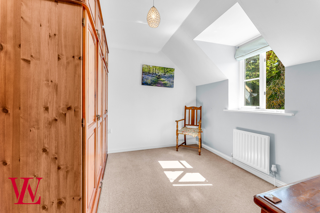 End of terrace house for sale in Cambridge Road, Ware  - Property Image 13