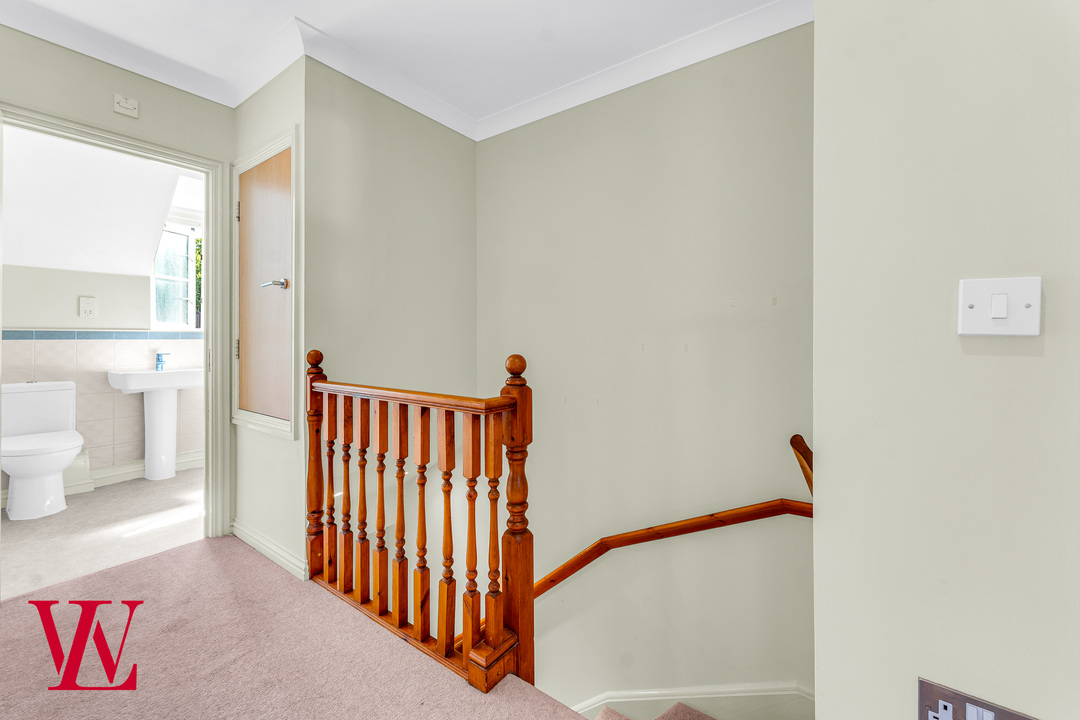 End of terrace house for sale in Cambridge Road, Ware 8