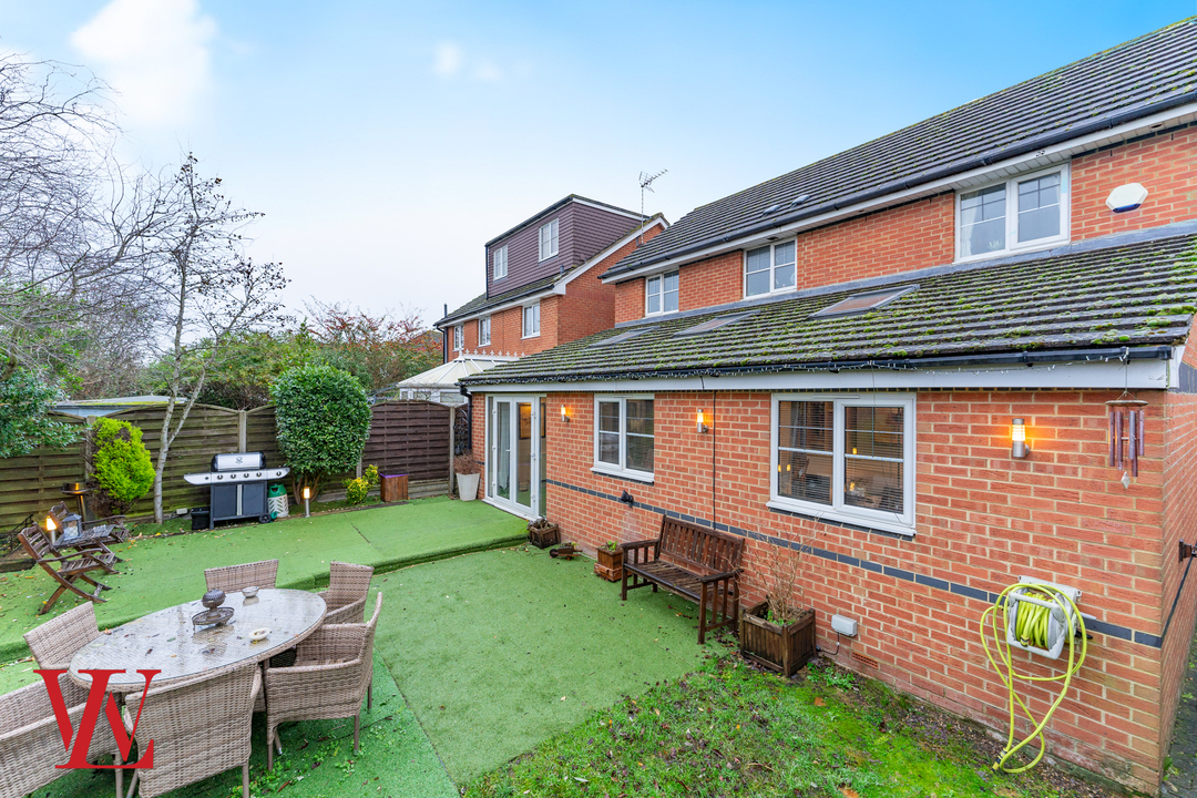 5 bed detached house for sale in Burley Hill, Harlow  - Property Image 30