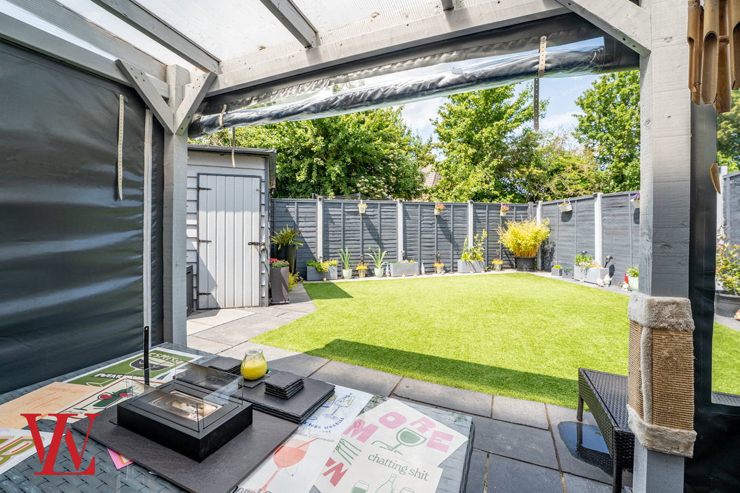 2 bed maisonette for sale in Goodwin Stile, Bishop's Stortford  - Property Image 11