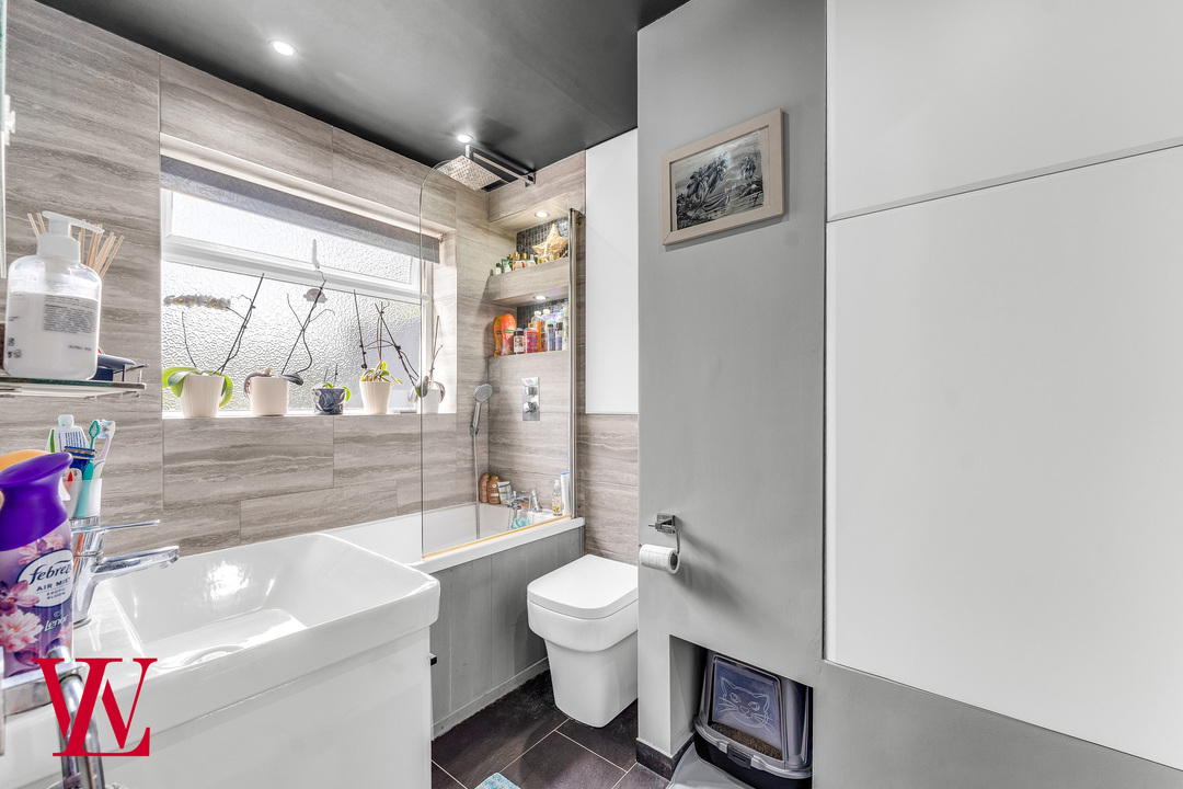 2 bed maisonette for sale in Goodwin Stile, Bishop's Stortford  - Property Image 9