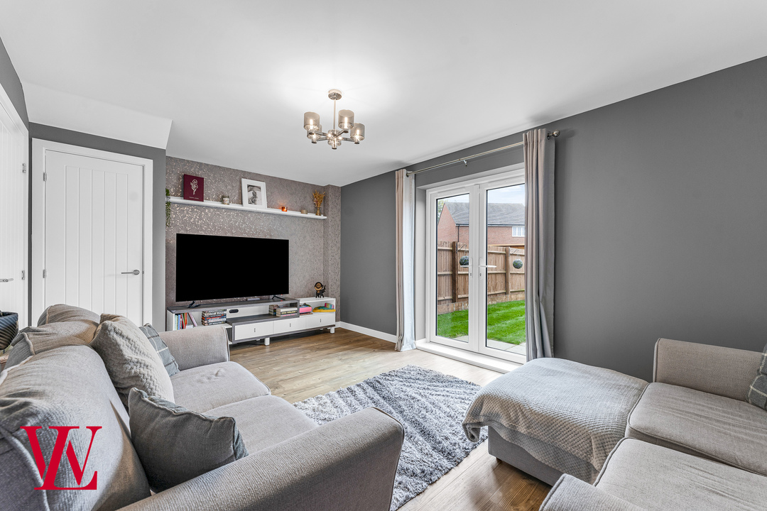 3 bed end of terrace house for sale in Wheatfield Gardens, Ware  - Property Image 2