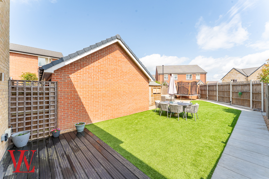 3 bed semi-detached house for sale in Thorpe Road, Bishop's Stortford  - Property Image 22