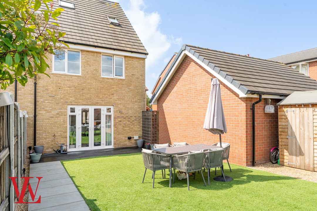3 bed semi-detached house for sale in Thorpe Road, Bishop's Stortford  - Property Image 21