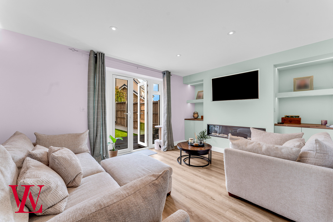 3 bed semi-detached house for sale in Thorpe Road, Bishop's Stortford  - Property Image 7