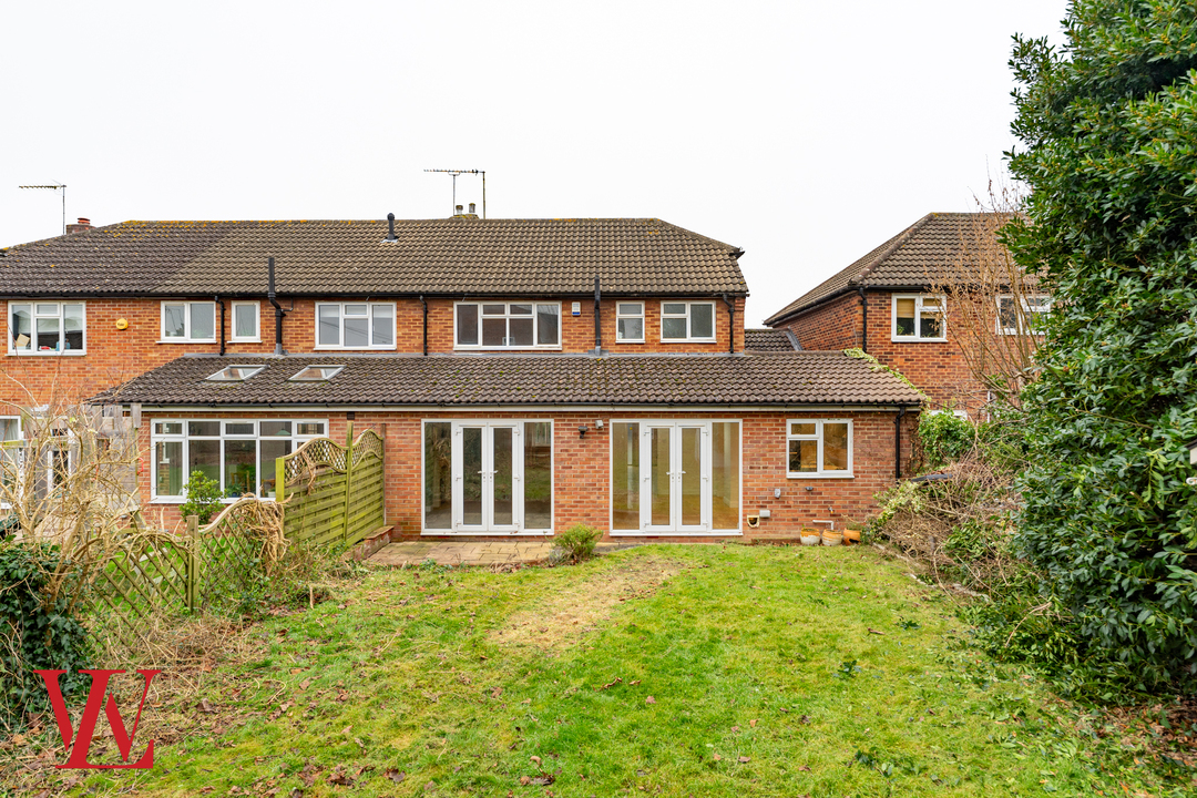 3 bed semi-detached house for sale in Heath Row, Bishop's Stortford  - Property Image 20