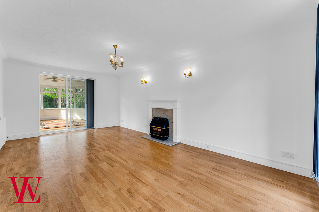 4 bed detached house to rent in Meadowsweet Close, Bishop's Stortford  - Property Image 4