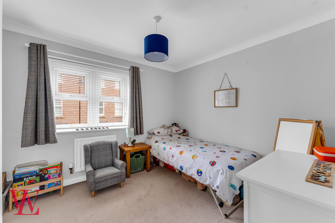 2 bed semi-detached house for sale in Gill Edge, Stansted, Essex  - Property Image 11