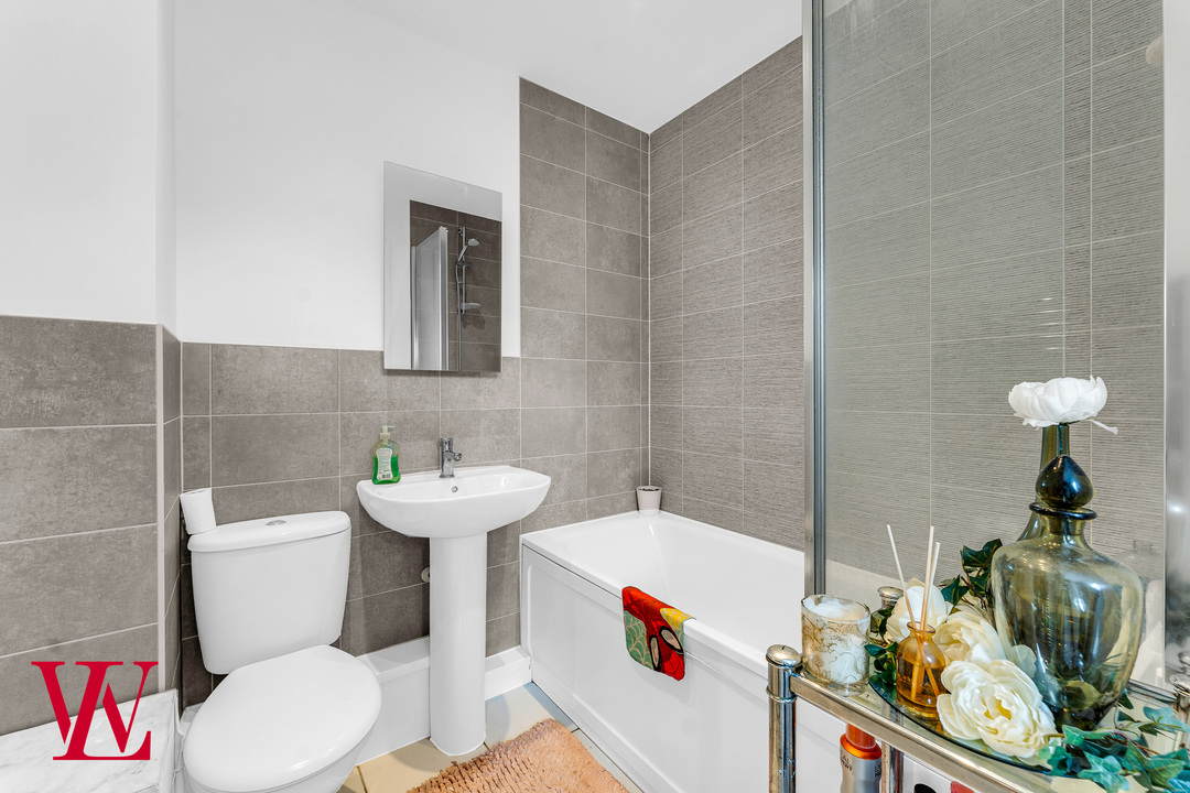 2 bed for sale in Boswell Street, Bishop's Stortford, Hertfordshire 9