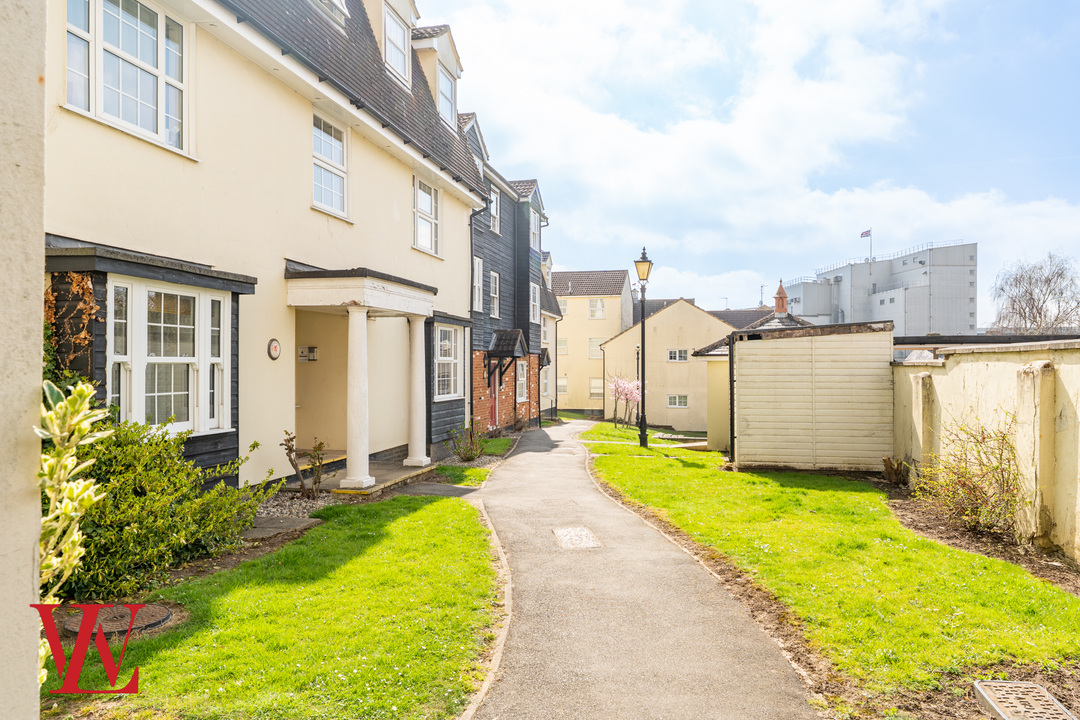 2 bed apartment to rent in Red Lion Court, Bishop's Stortford, Hertfordshire  - Property Image 12