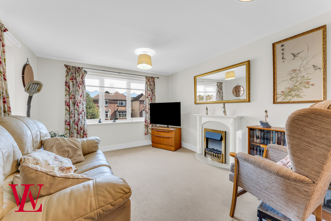 2 bed apartment for sale in Waggoners Court, Legions Way, Bishop's Stortford, Hertfordshire 3