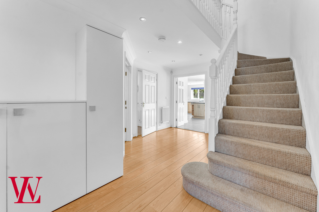 5 bed detached house for sale in Tyler Avenue, Dunmow  - Property Image 2