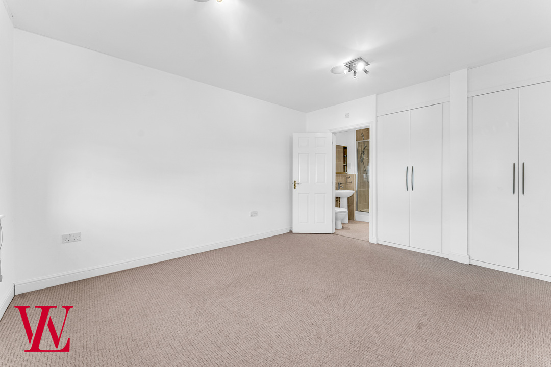 5 bed detached house for sale in Tyler Avenue, Dunmow  - Property Image 20