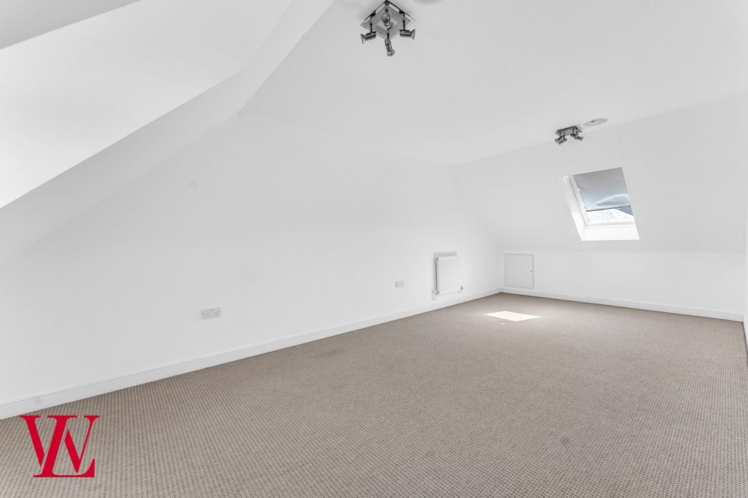 5 bed detached house for sale in Tyler Avenue, Dunmow  - Property Image 22