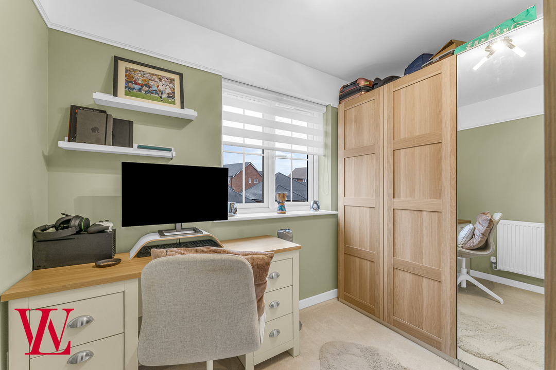 3 bed end of terrace house for sale in Wheatfield Gardens, Ware  - Property Image 13